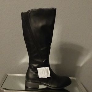 BRAND NEW.....NWOT 🎈🎈SALE PRICE🎈🎈